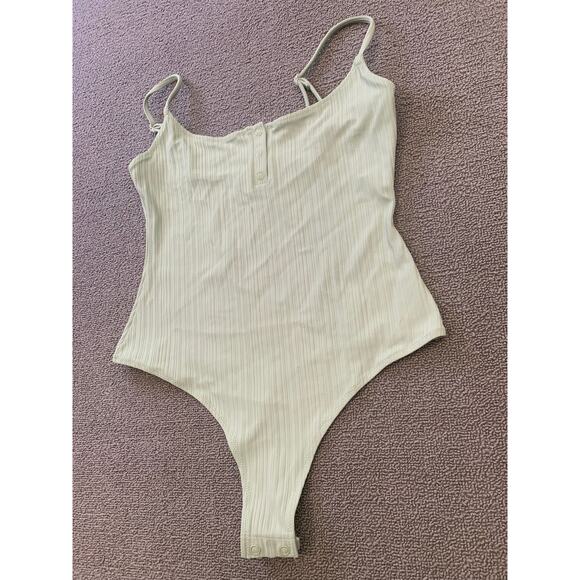 Onia Women Small Ribbed Green Bodysuit Light Weight Minimalist - Picture 9 of 12